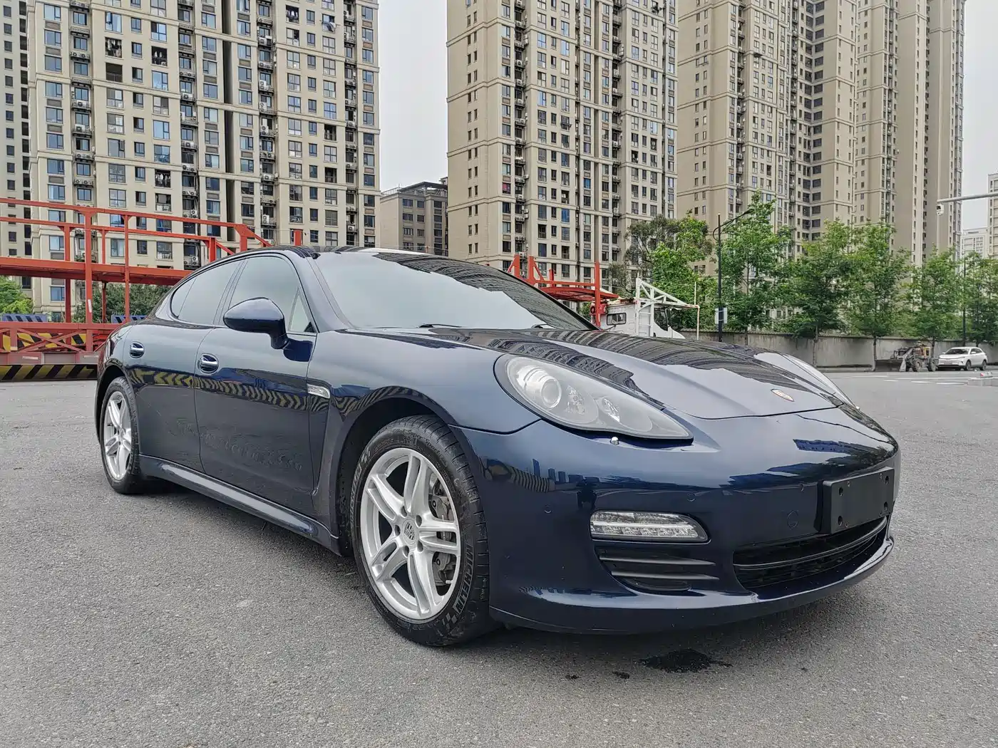 Porsche Panamera 2010 Panamera 3.6L фото 3
