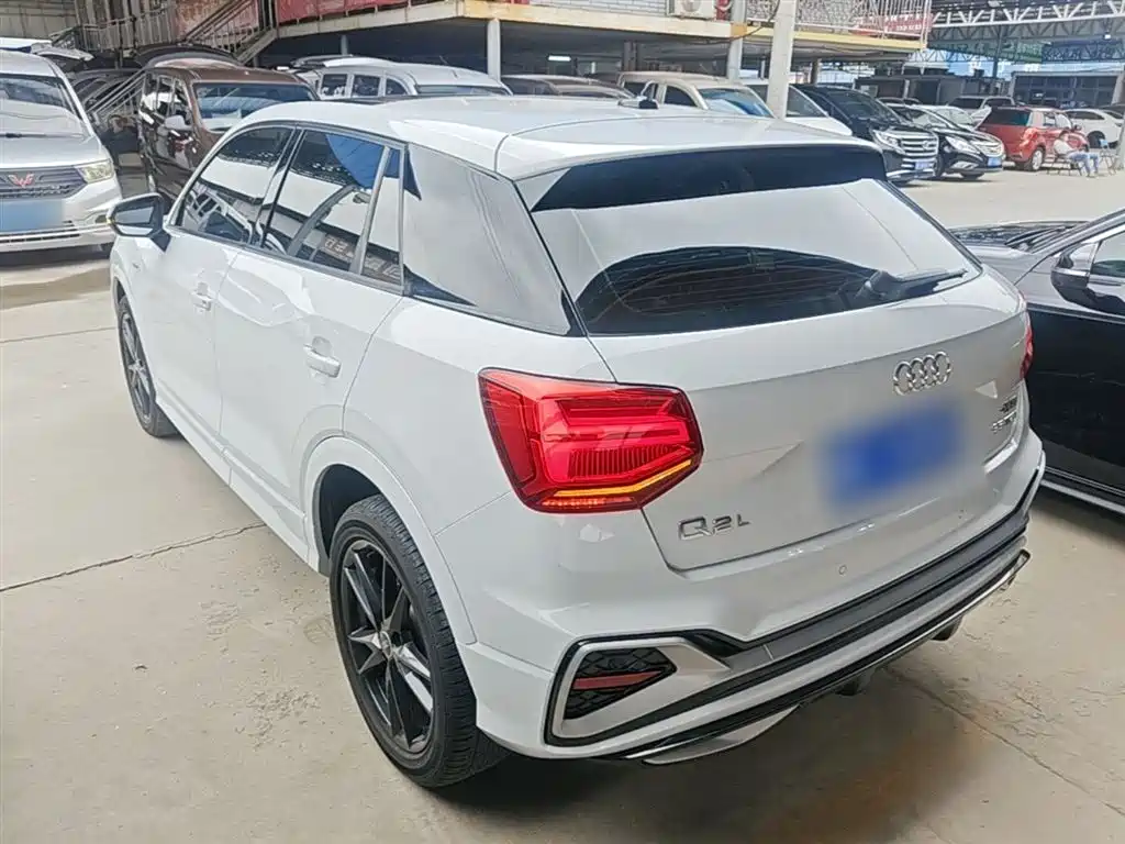 Audi Q2L 2022 35 TFSI Progressive Dynamic фото 5