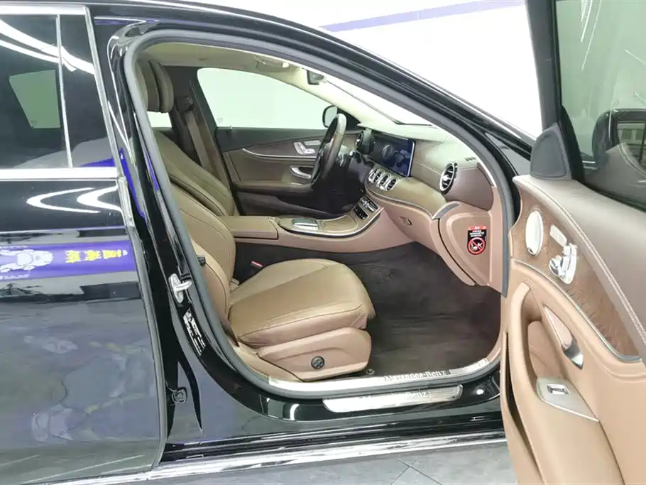 Mercedes-Benz E-Class 2023 E 300 L Luxury фото 8
