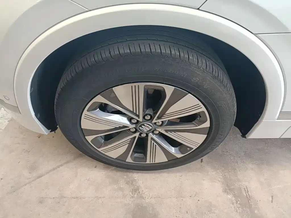 Buick E5 2025 2025 Model 620KM Premium Edition