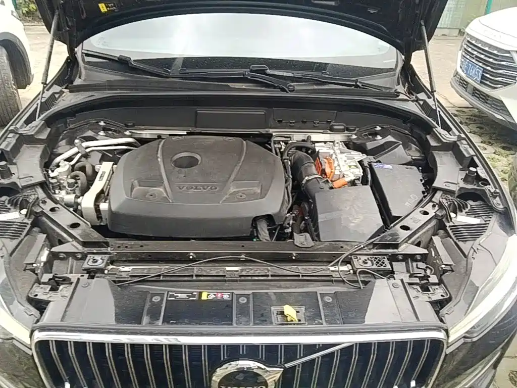 Volvo XC60 Plug-in Hybrid 2024 2025 Plug-in Hybrid Long Range AWD Zhiyuan Luxury Edition
