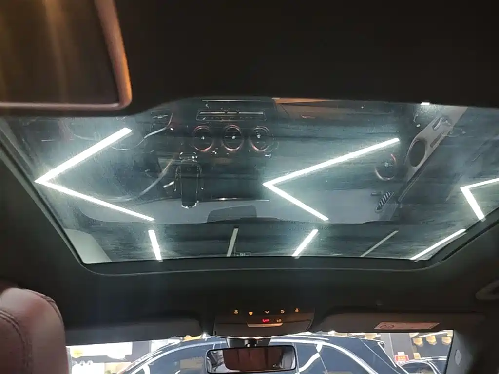 Mercedes-Benz GLC 2020 GLC 260 L 4MATIC Luxury фото 18