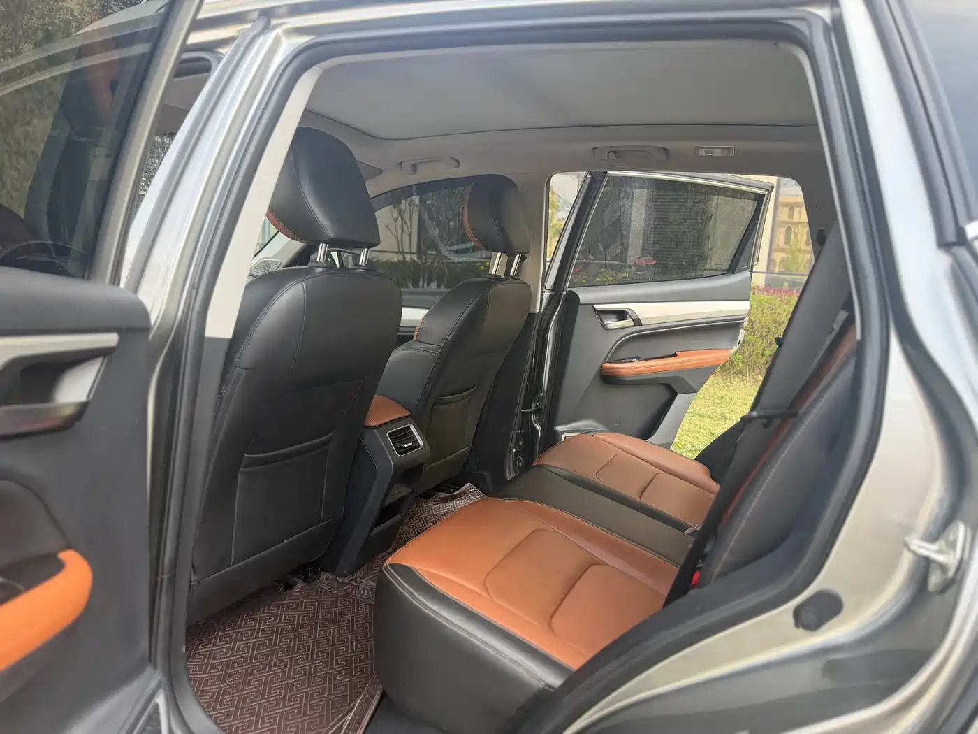 GEELY AUTOMOBILE VISION X6