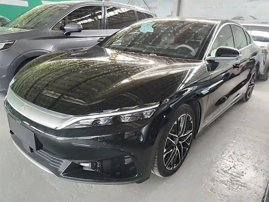 BYD Han 2025 Model EV Smart Drive Edition 605KM Premium