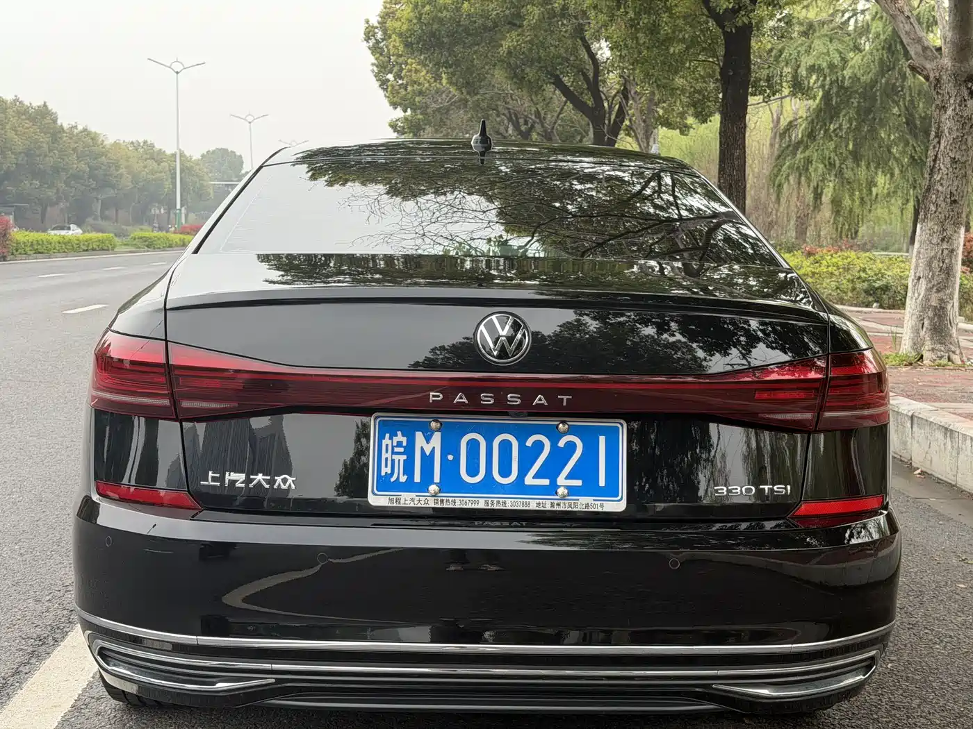 VOLKSWAGEN PASSAT