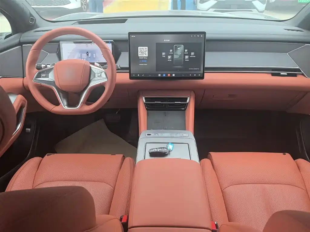 BYD Tang L 2025 DM 175KM Drone Player Edition фото 10