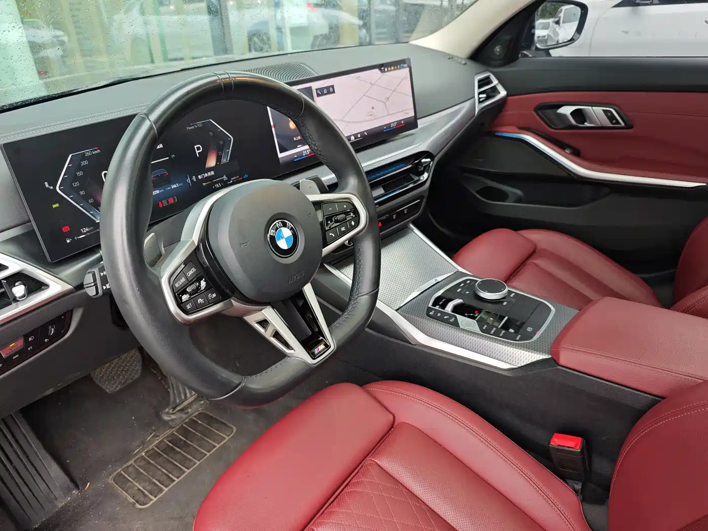BMW 3 Series 2025 330Li M Sport Night Edition фото 7