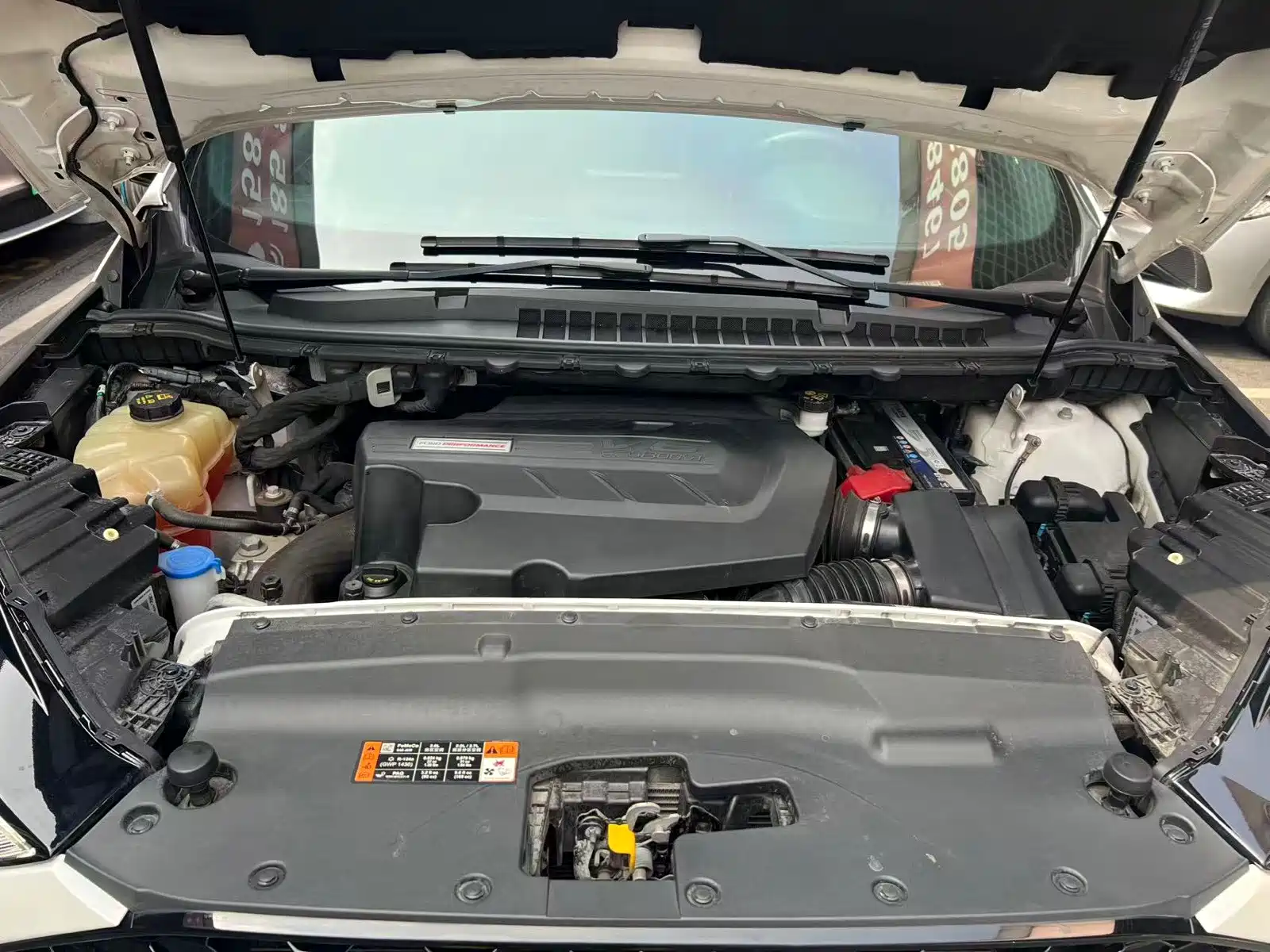 Фото 21 - Ford Edge