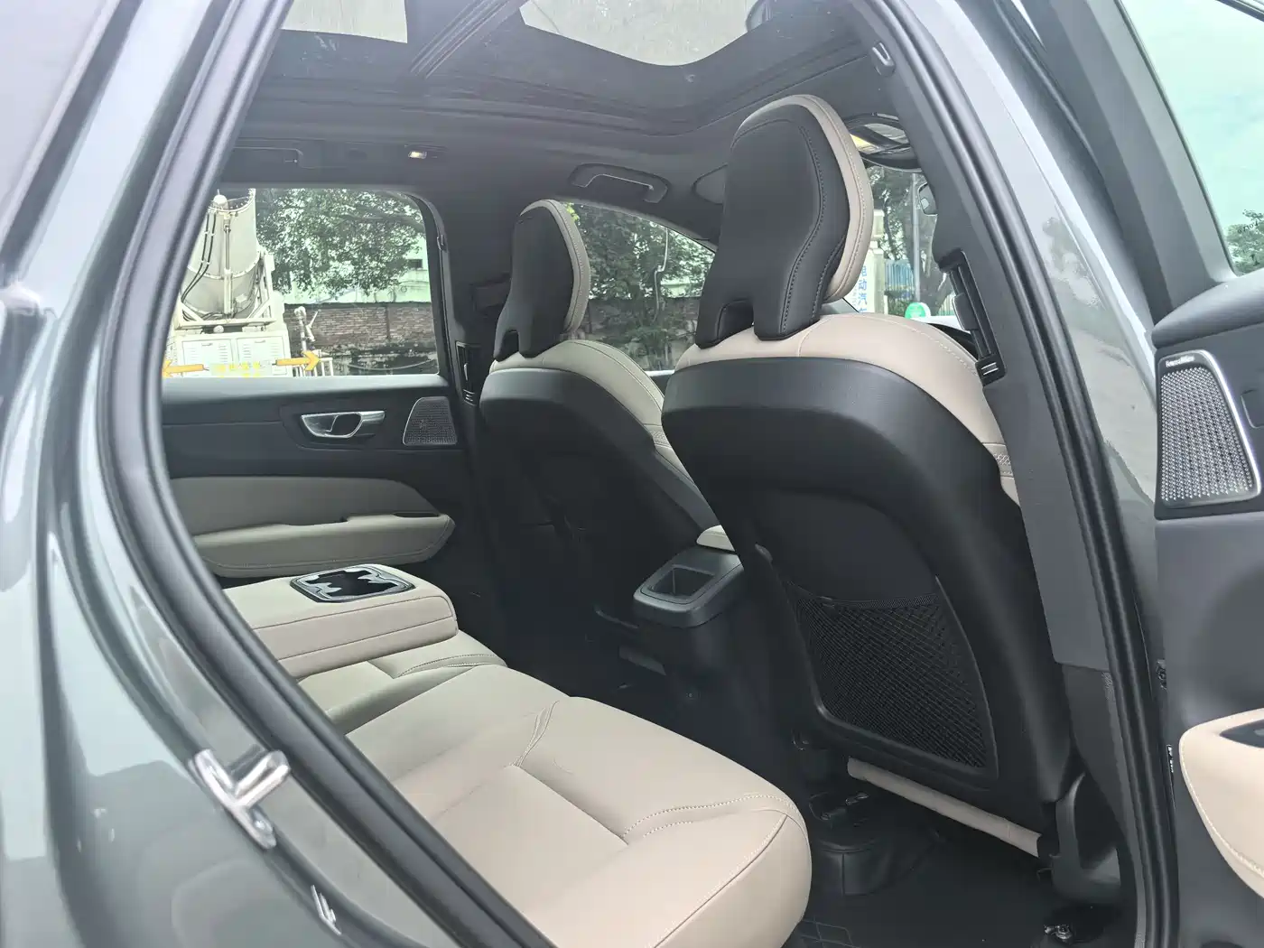 Фото 15 - Volvo XC60