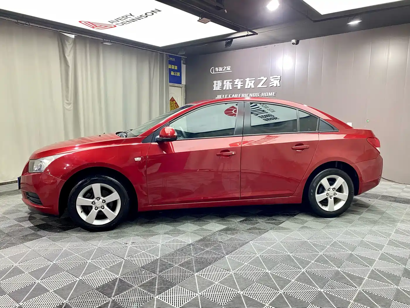 Chevrolet Cruze 2011 1.6L SL Tiandi Edition AT фото 4