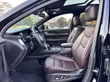 Photo 16 - Cadillac XT6