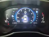 Фото 13 - Geely Atlas