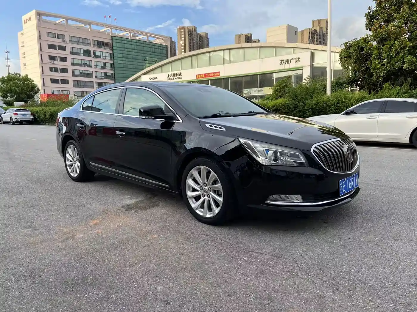 Фото 3 - Buick LaCrosse