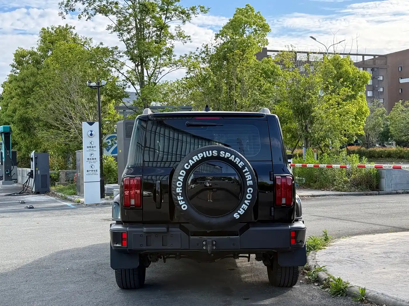 Tank 300 2023 Off-Road Edition 2.0T Conqueror фото 4