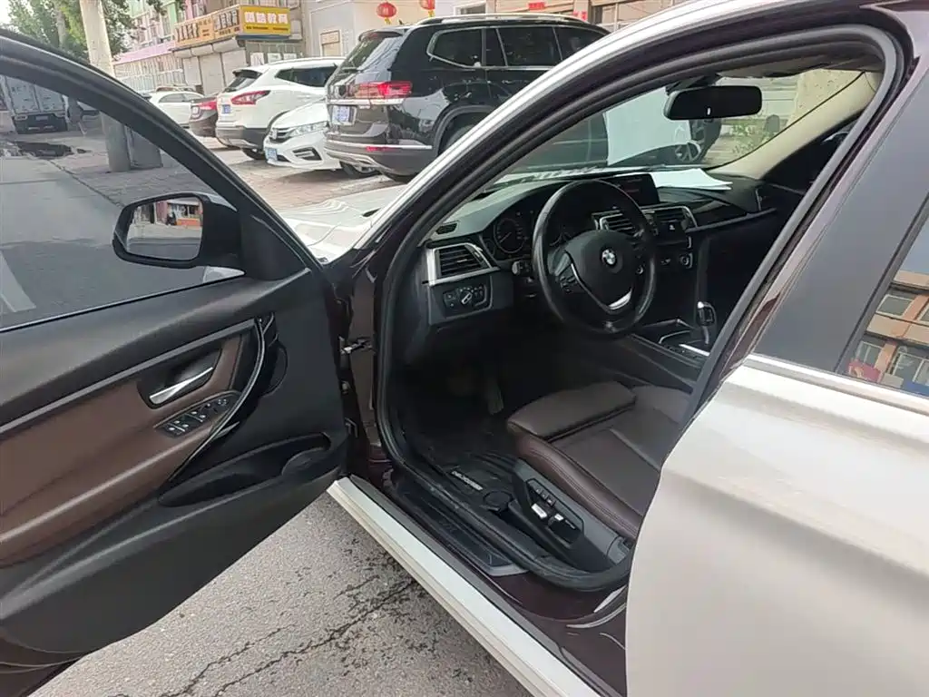 BMW 3 Series 2018 320Li xDrive Fashion Style фото 16