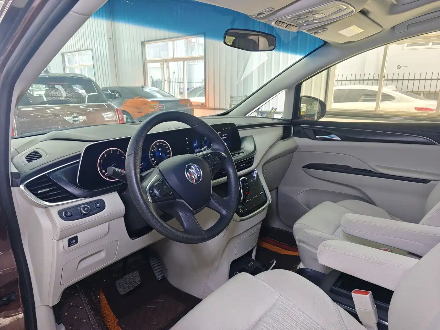 Buick GL8 2022 ES Landmark 653T Comfort фото 10