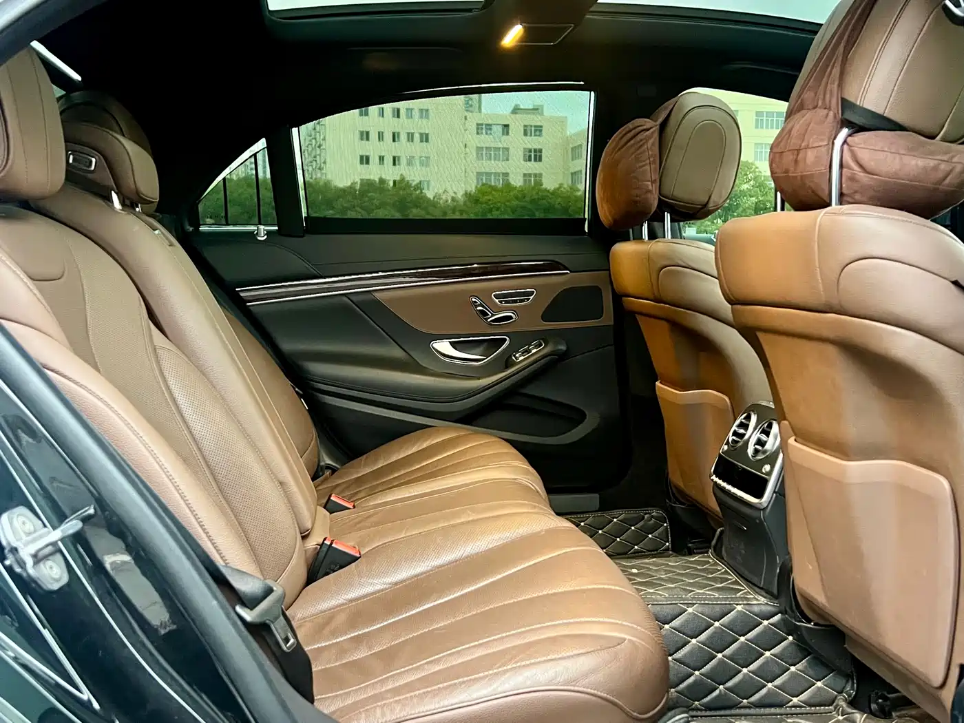 Mercedes-Benz S-Class 2019 S 350 L Premium Ultimate Edition фото 11