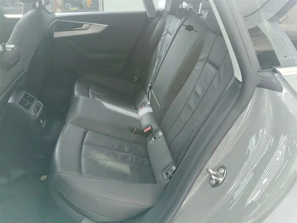 AUDI A5 (IMPORT)