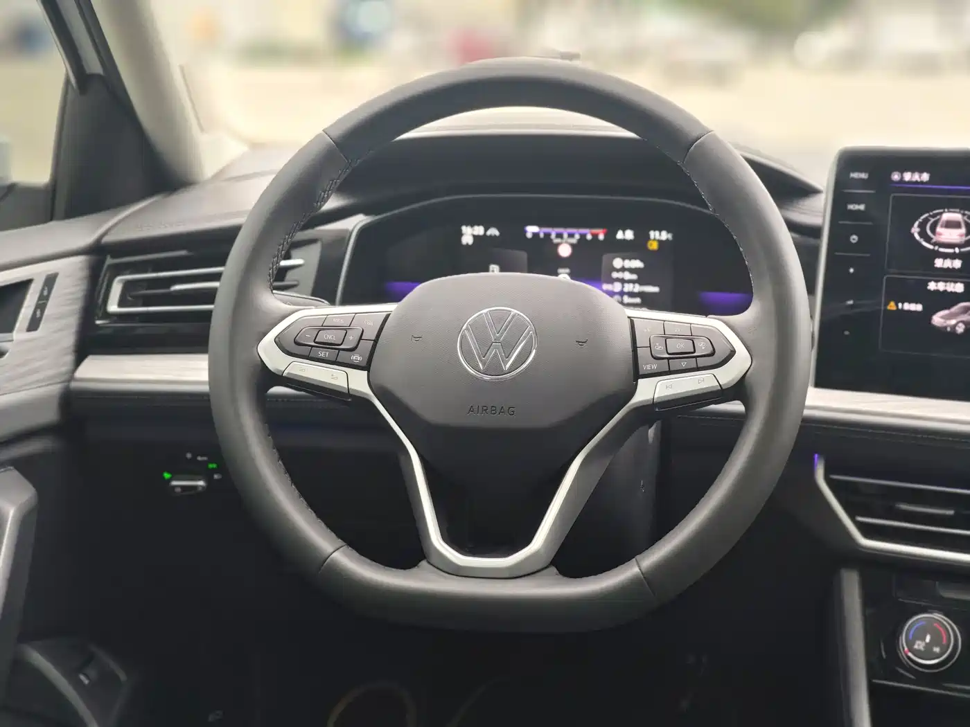 Volkswagen Sagitar 2023 300TSI DSG Surpassing Edition фото 19