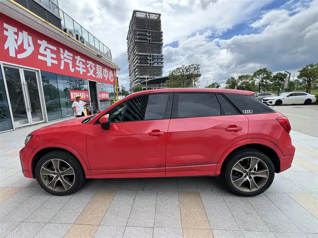 Audi Q2L 2024 2023 35TFSI Fashion Sport