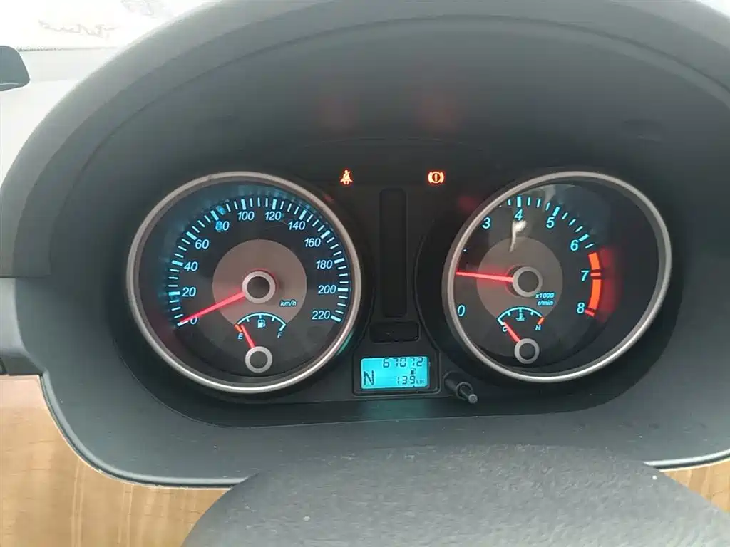 Buick Excelle 2015 1.5L Automatic Classic фото 12