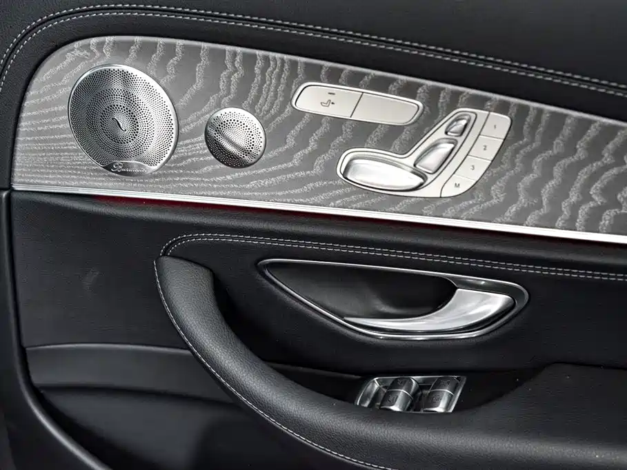 Mercedes-Benz E-Class 2021 E 300 L Sport Luxury Edition фото 17