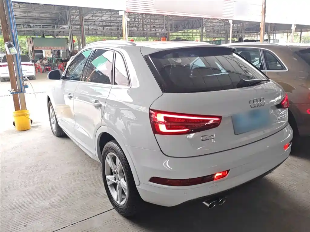 Audi Q3 2016 30 TFSI Fashion фото 23