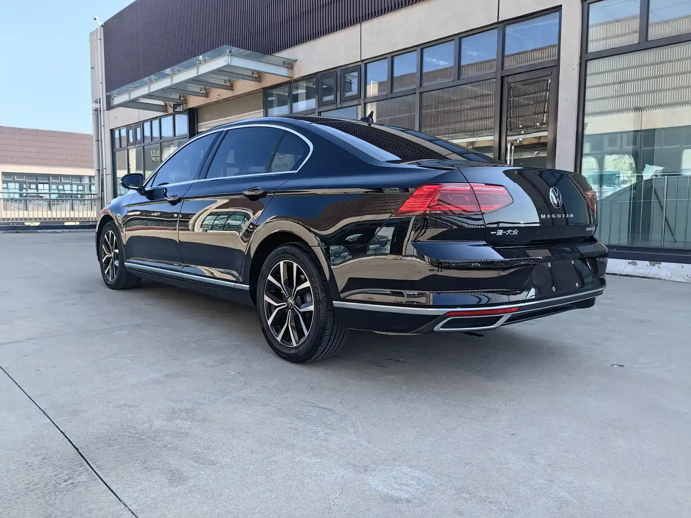 Volkswagen Magotan 2020 330TSI DSG Leading фото 7