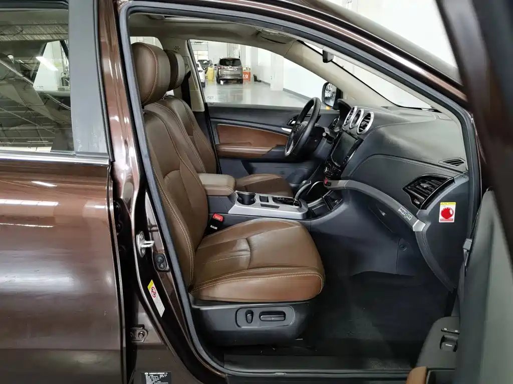 BYD S7 2016 2016 2.0T Automatic Premium Model