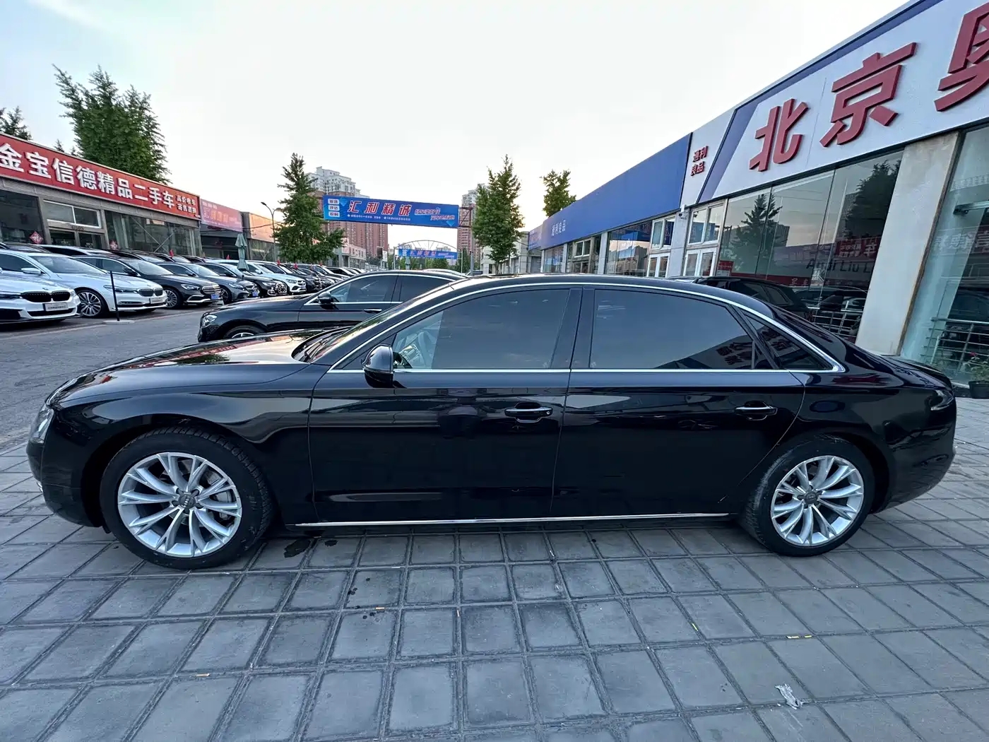 Audi A8 2013 A8L 45 TFSI quattro Comfort фото 4