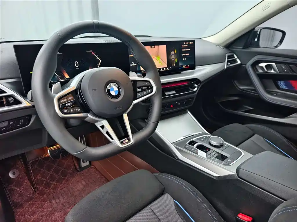BMW 2 Series (Import) 2025 225i M Sport Shadowline Package фото 16