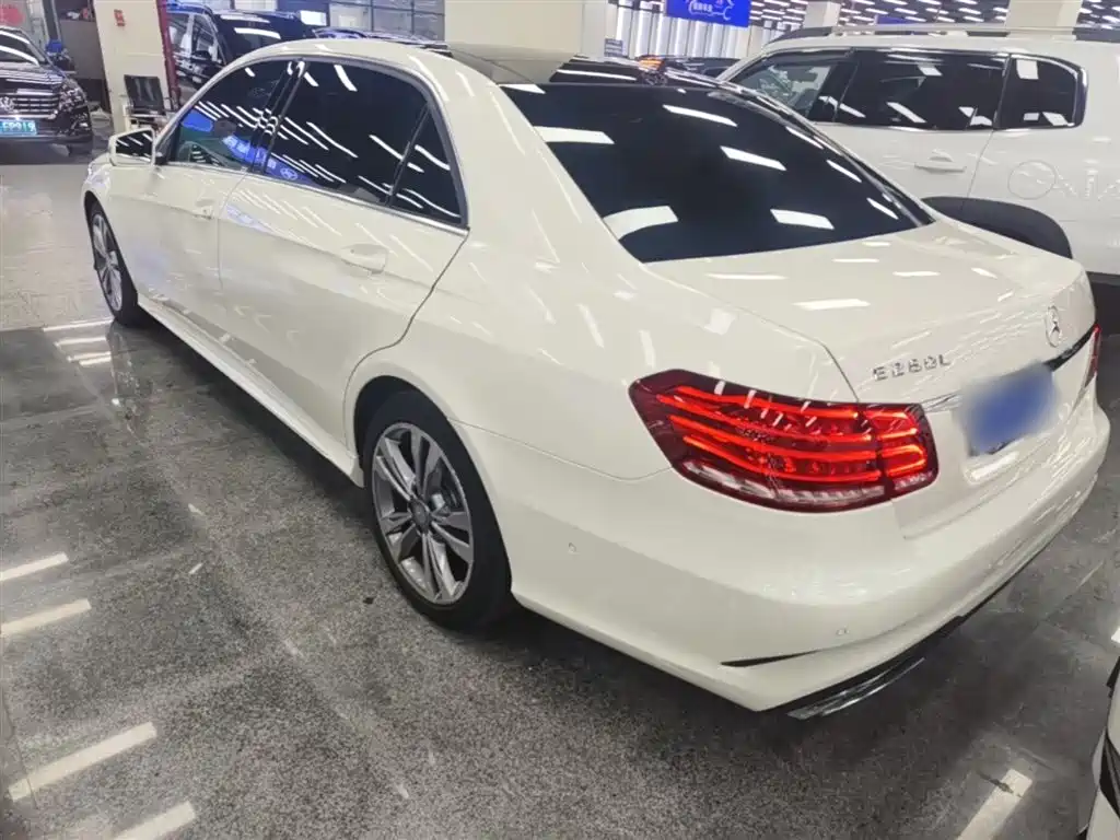 Mercedes-Benz E-Class 2015 Facelift E 260 L Sport фото 5