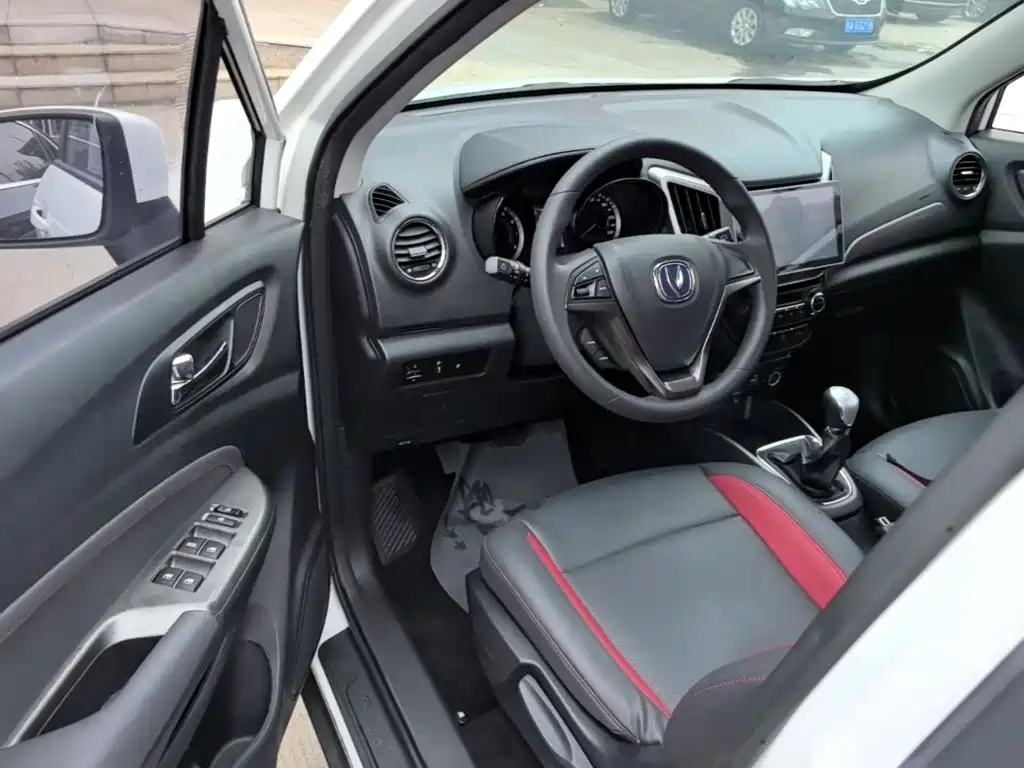 Changan CS15 2018 2016 1.5L Manual Fashion