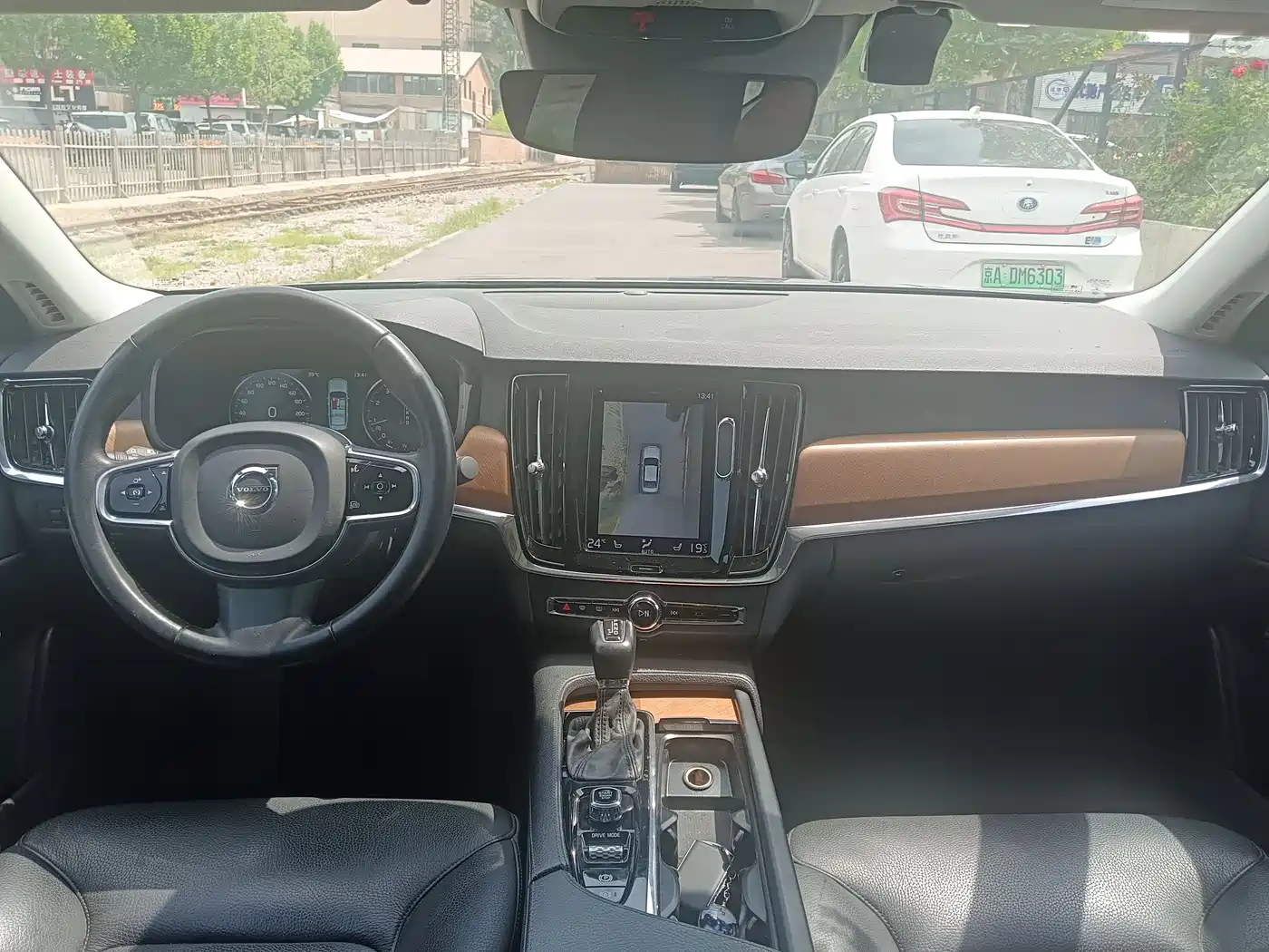 Фото 17 - Volvo S90