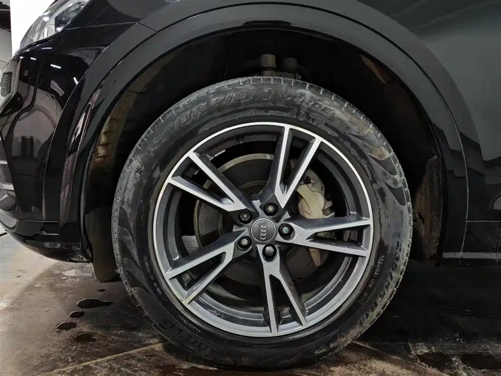 Audi Q5L 2020 40 TFSI Prestige Fashion фото 15