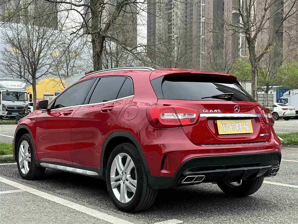 Mercedes-Benz GLA 2016 GLA 200 Dynamic фото 4