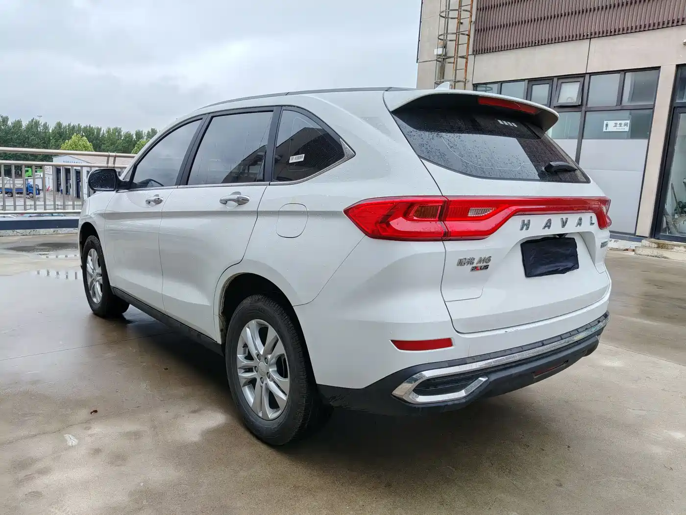 Haval M6 2023 PLUS 1.5T DCT Elite Smart Connect фото 7