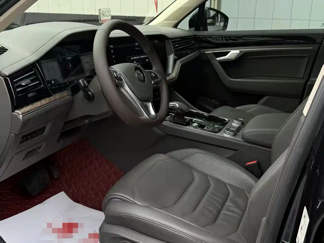 Photo 5 - Volkswagen Touareg