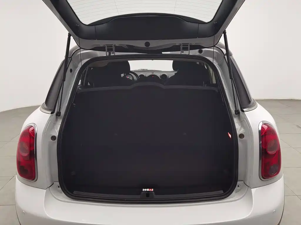 MINI COUNTRYMAN 2012 2011 1.6L COOPER Fun