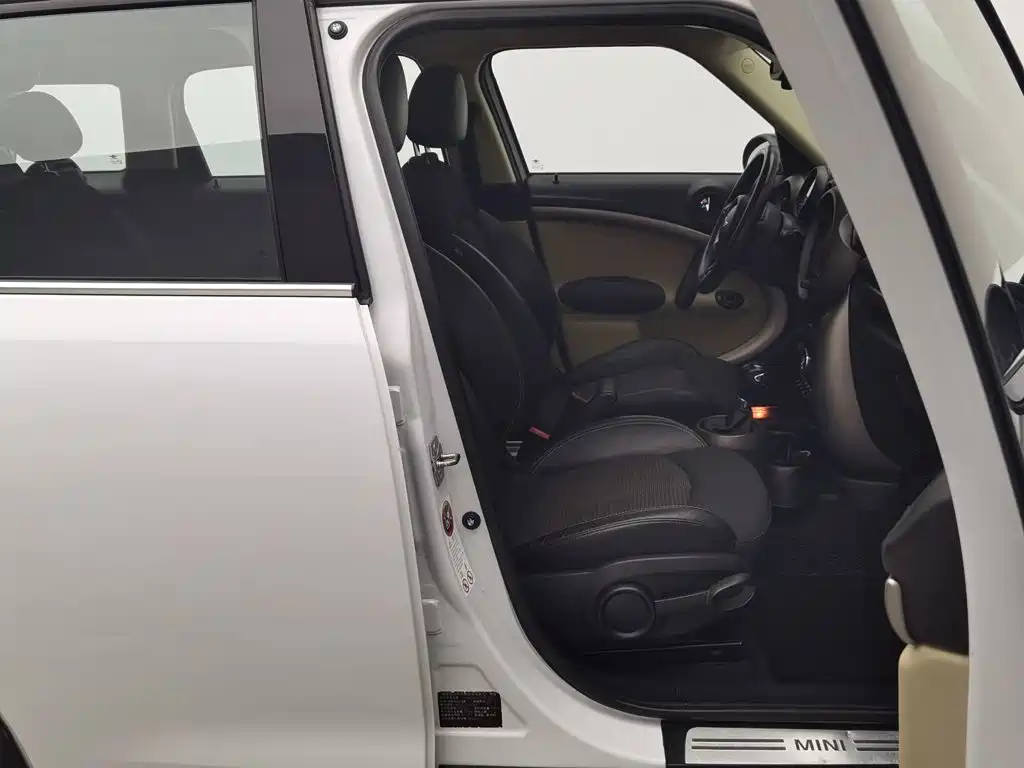 MINI COUNTRYMAN 2012 2011 1.6L COOPER Fun