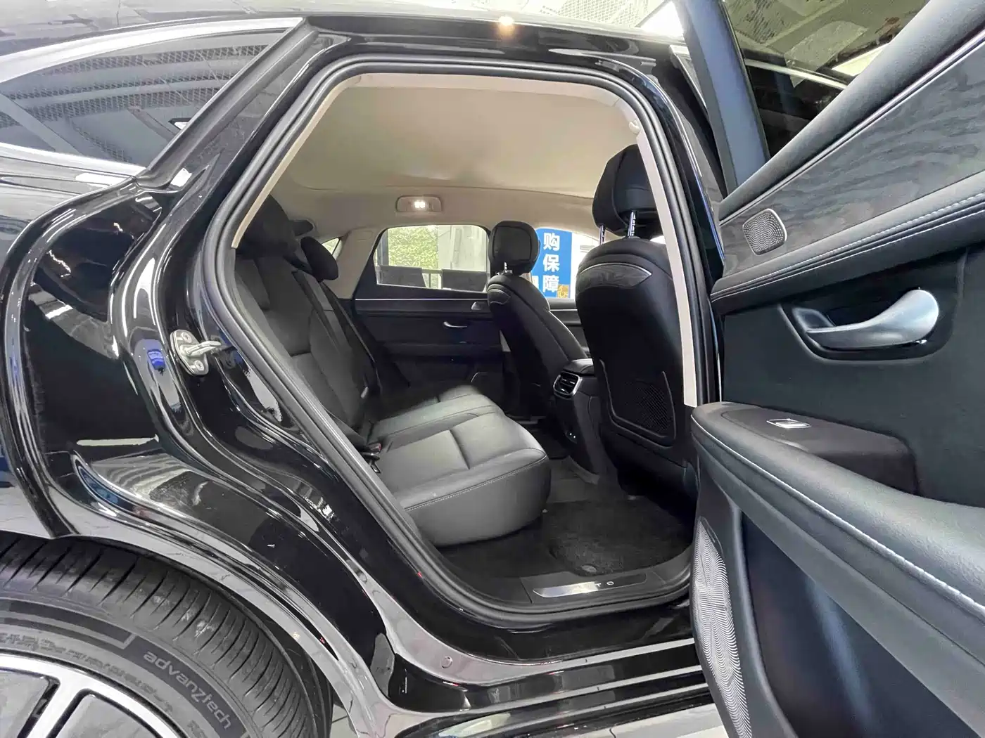 AITO Wenjie AITO M5 2022 Model Pure Electric AWD Performance Edition фото 11