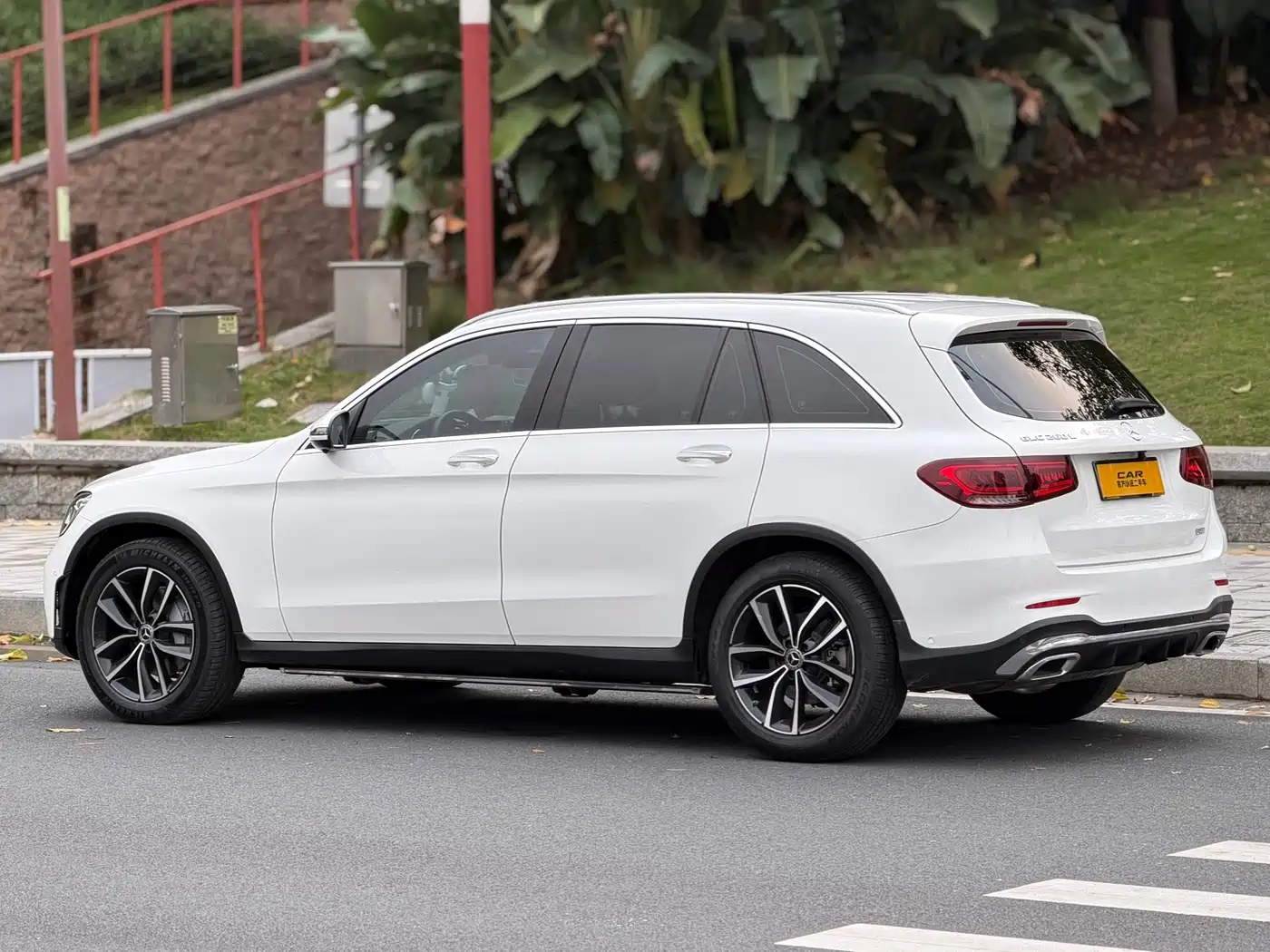 Mercedes-Benz GLC 2021 GLC 300 L 4MATIC Sporty фото 6
