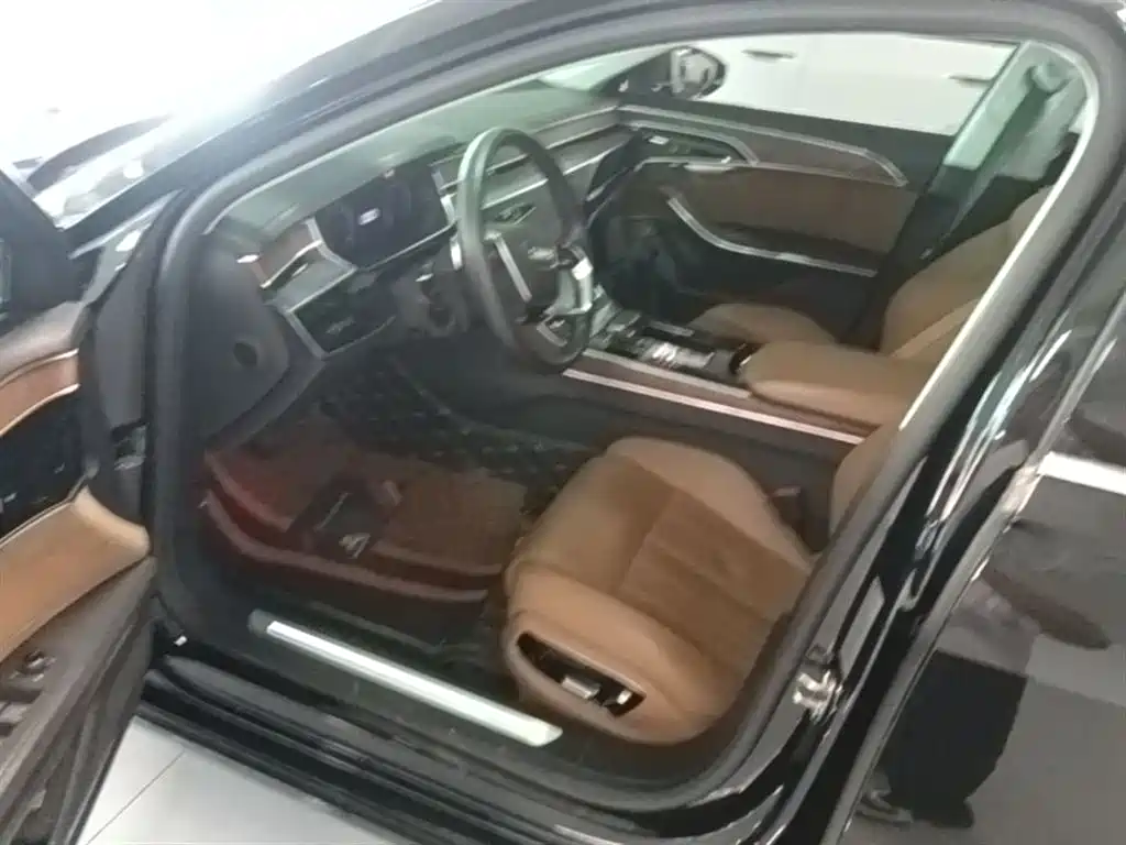 Audi A8 2019 A8L 55 TFSI quattro Luxury фото 23