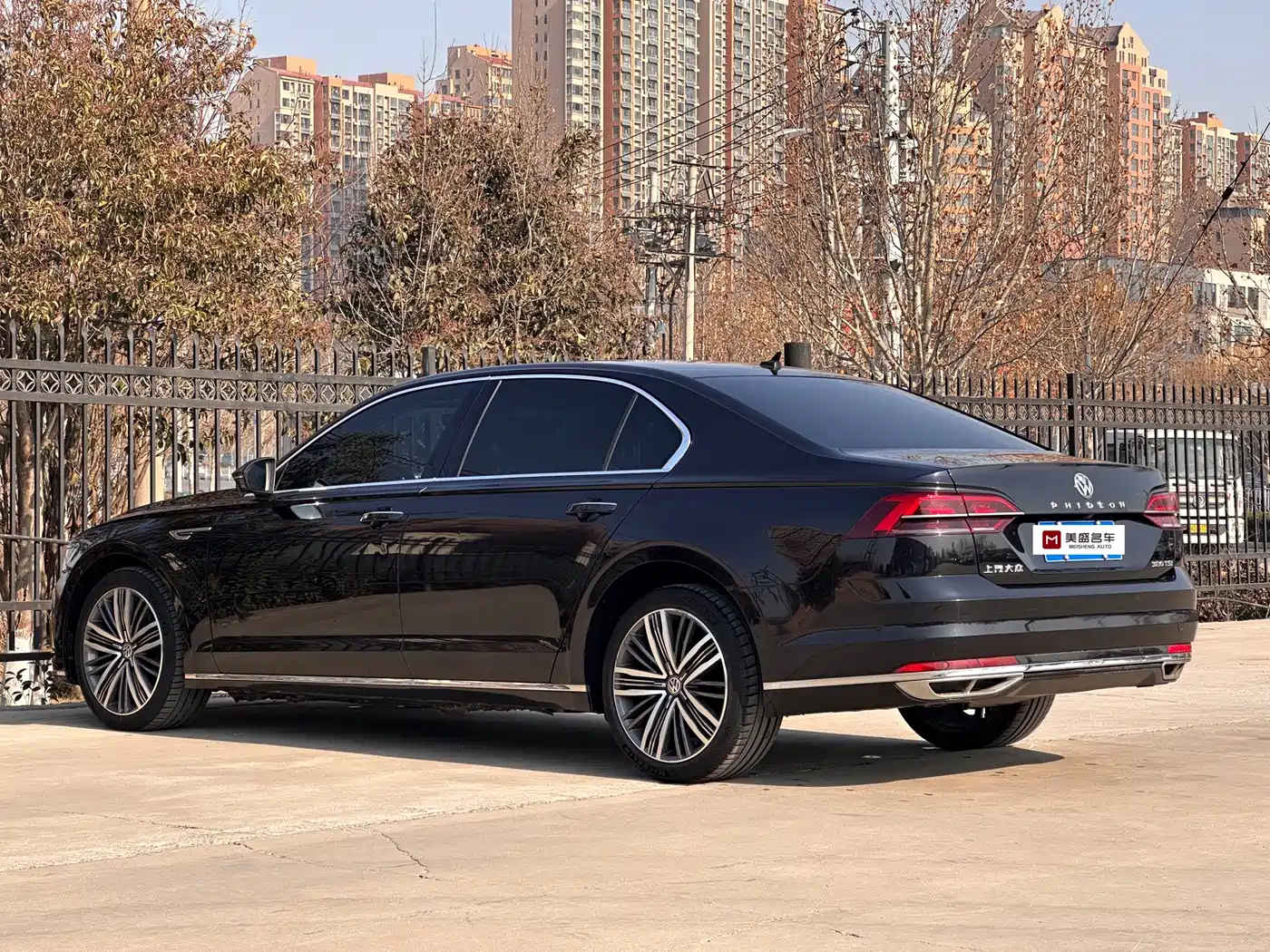 Volkswagen Phideon 2018 380TSI 2WD Business Edition фото 7