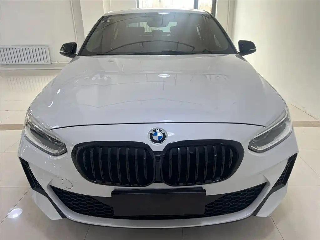 BMW 1 Series 2021 Facelift 120i M Sport Shadow Edition фото 2