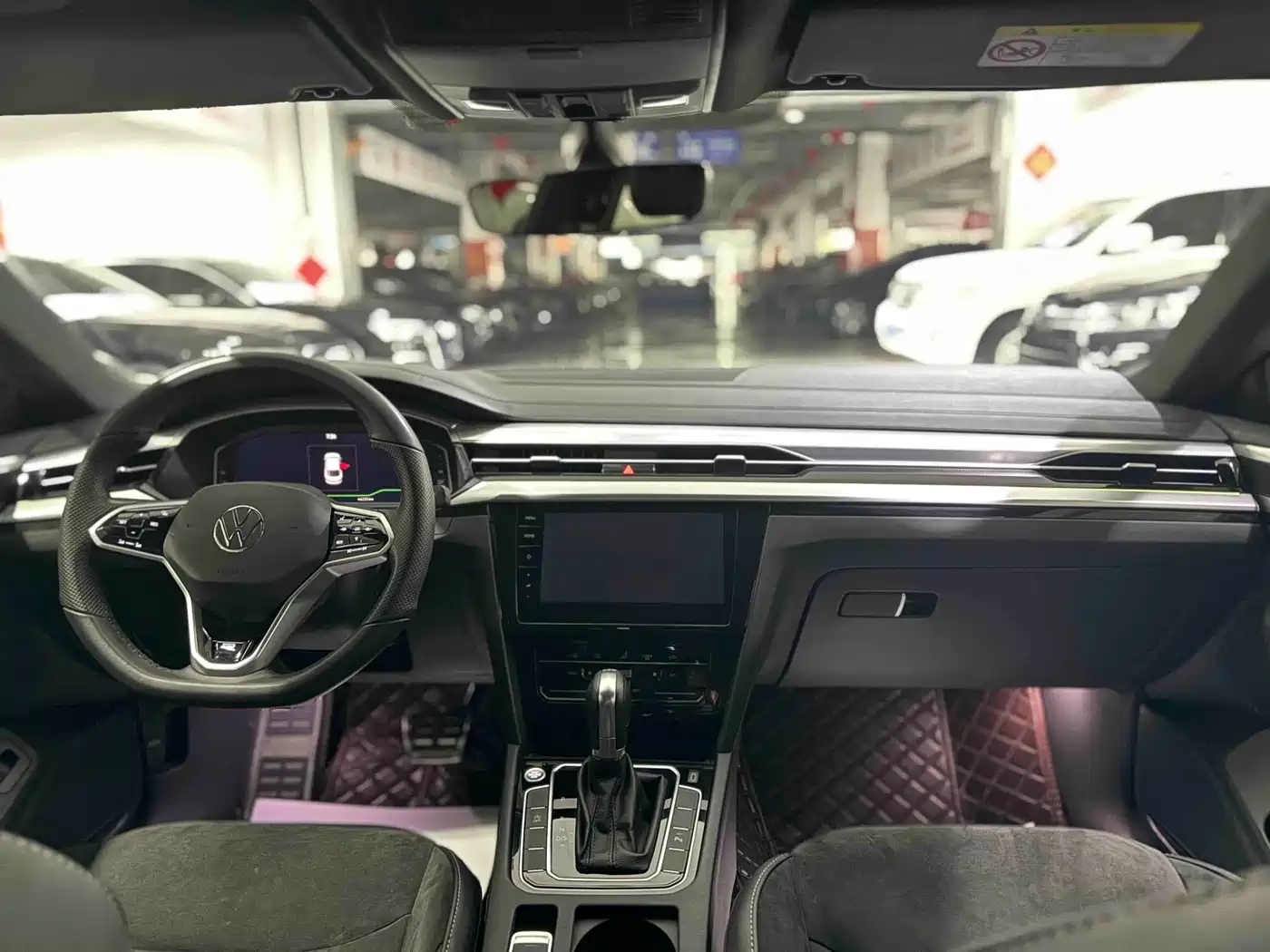 Volkswagen FAW-Volkswagen CC 2023 330TSI Dazzle Edition фото 6