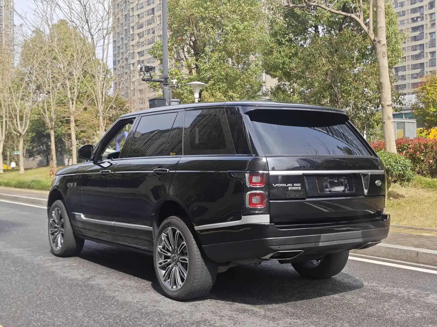 Land Rover Range Rover 2016 3.0 SC V6 Vogue LWB фото 9
