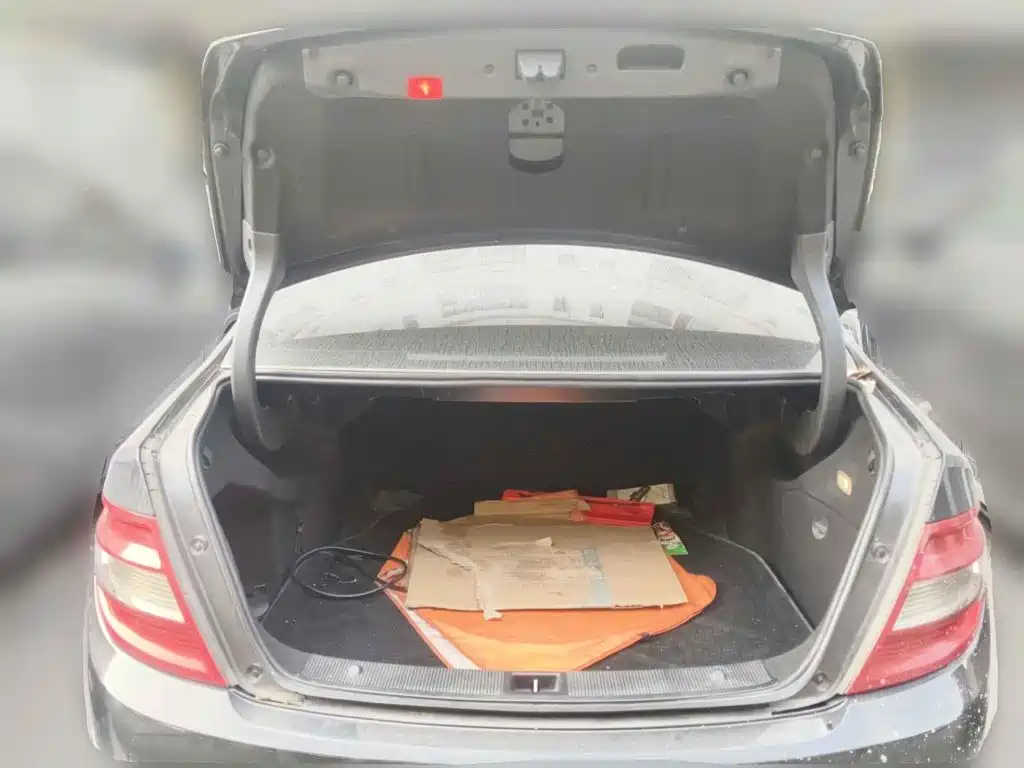 Фото 5 - Mercedes-Benz C-Class