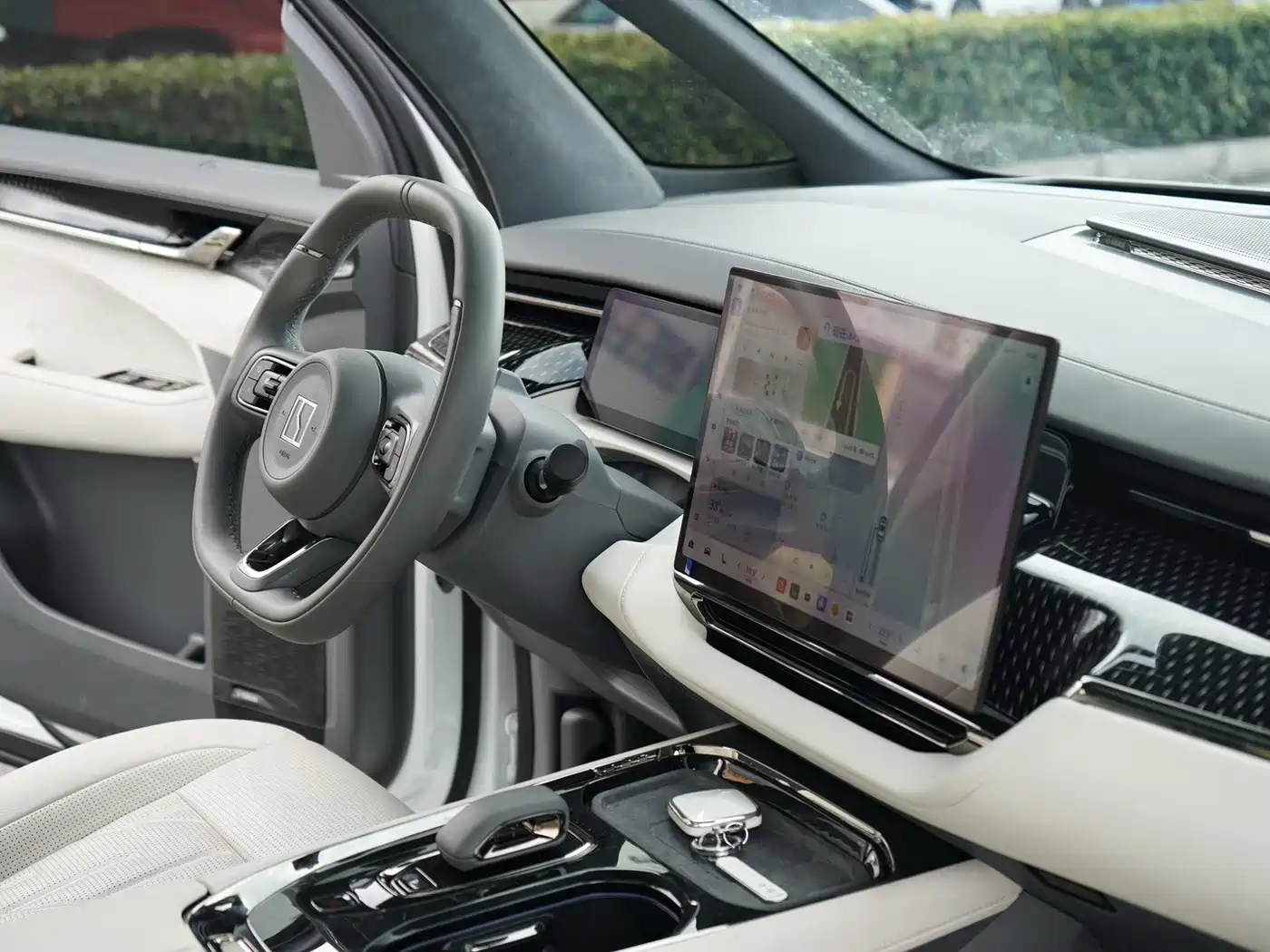 ZEEKR 009 2025 2024 7-Seat Aisle AWD Version 108kWh
