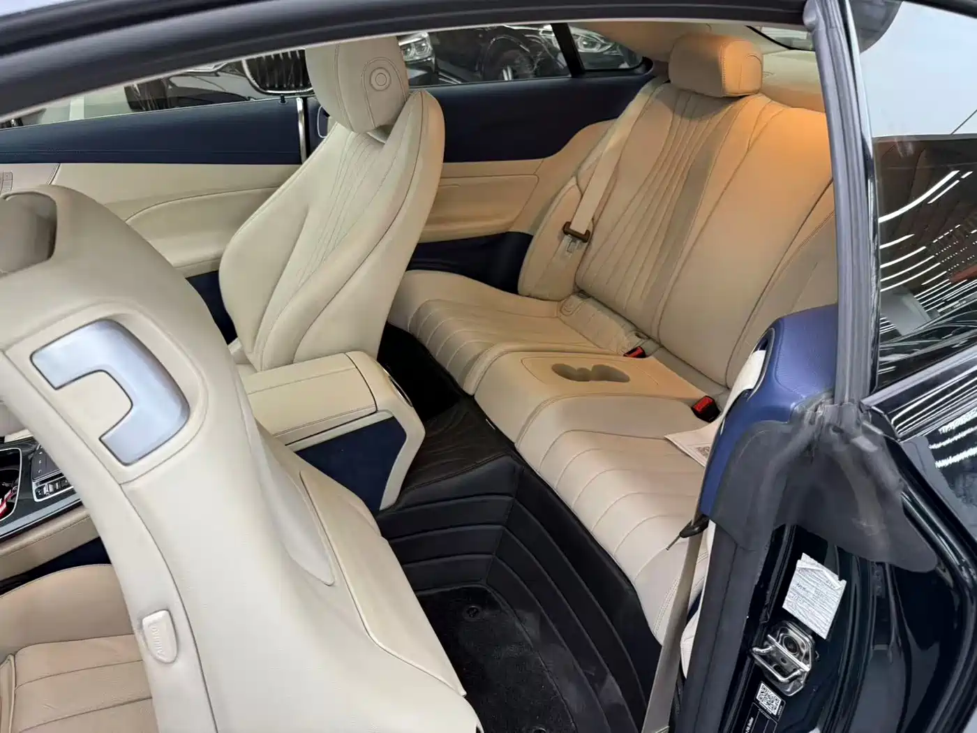 Mercedes-Benz E-Class (Import) 2023 E 260 Coupe фото 9
